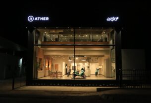 Photo Electric car showroom