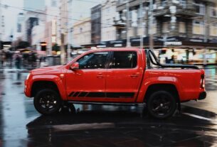 Photo pickup vehicles